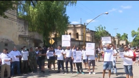 Choferes del 107 volvieron a pedir por la recategorización