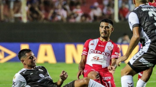 «Uruguayo, uruguayo»: Álvez, triunfo y punta Tatengue