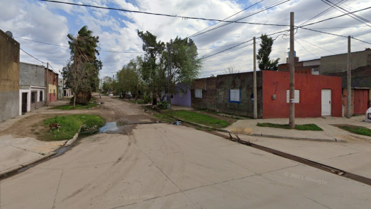 Un hombre fue asesinado en plena calle de barrio Santa Rosa de Lima