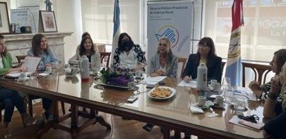 La Defensora Provincial convocó a una Mesa de Trabajo de Mujeres