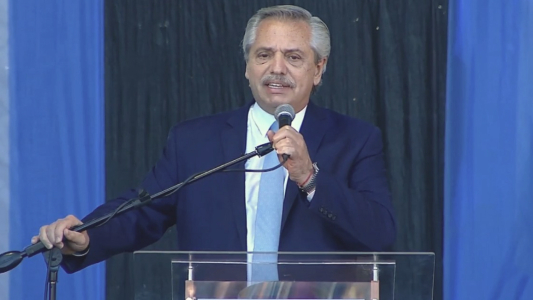 Alberto Fernández: "Me da vergüenza que en la Argentina una mujer padezca violencia de género"