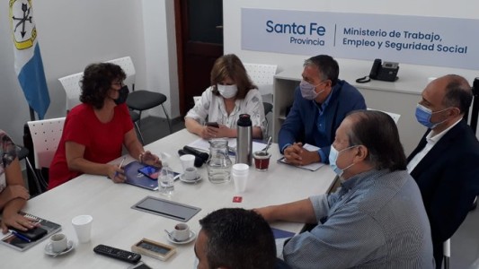 La nueva oferta salarial dejó buenas sensaciones en Amsafe y Sadop