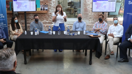 Santa Fe busca consensuar una agenda con organizaciones sociales y religiosas