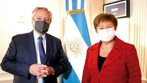 El FMI aprobó el acuerdo con la Argentina y el país consiguió refinanciar la deuda