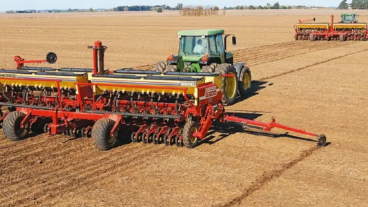 Advierten problemas con el abastecimiento de gasoil para el agro