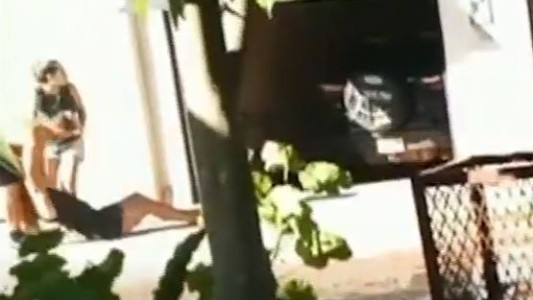 El mayor dolor de una madre: es golpeada por su propio hijo