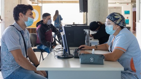 El vacunatorio de la Ciudad Universitaria continuará hasta fines de abril