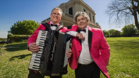 Los Palmeras lanzan un anticipo de “Macumbia” y revolucionan las redes