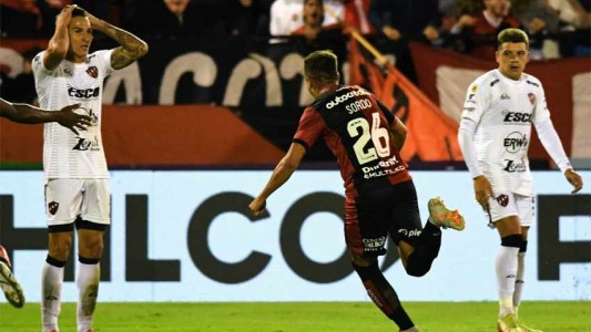 Newells ganó con lo justo a Patronato