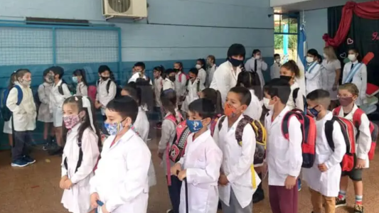 Paritarias: Gobierno y docentes definen la extensión horaria en la primaria