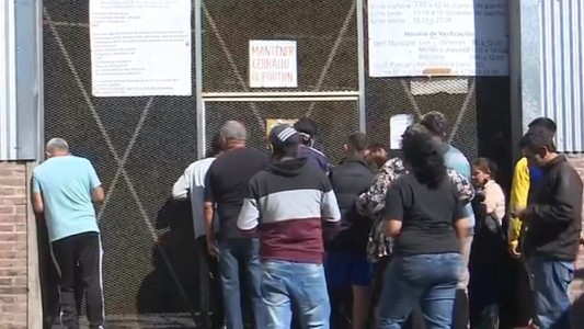 No habrá que pagar multas para retirar las motos retenidas por la policía: solo traslado y estadía