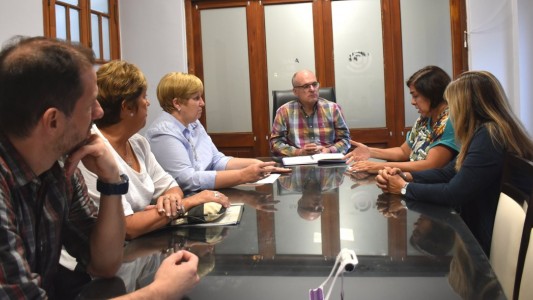 Vecinos del Club Villa Dora pidieron el fin de los bailes