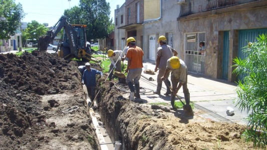 Red de cloacas: Simoniello pide conocer “el estado actual y el plan de inversión”