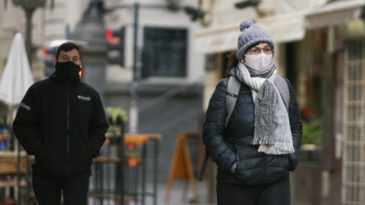 Llegó el frío a la ciudad y se espera una temperatura mínima de 6°