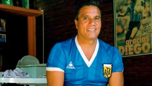 Furiosa respuesta del Negro Enrique a Shilton tras sus dichos sobre la camiseta subastada por 9 millones: "Maradona te humilló"