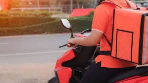 Delivery baleado en el barrio Guadalupe Oeste