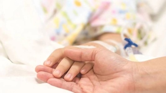 Otro menor con hepatitis aguda debió ser internado: esta vez en San Juan