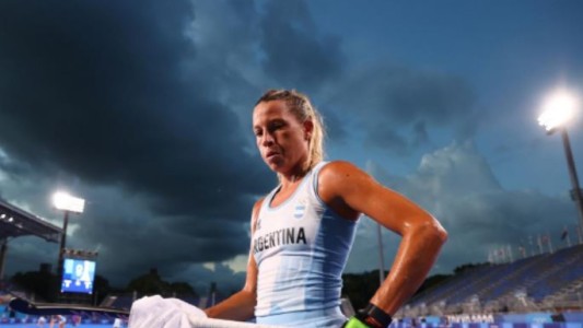 Delfina Merino se expresó luego de ser desafectada de Las Leonas y apuntó contra el DT