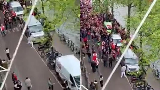 La alcaldesa le prohibió a los hinchas del Ajax festejar en el centro Ámsterdam: celebraron en la puerta de su casa