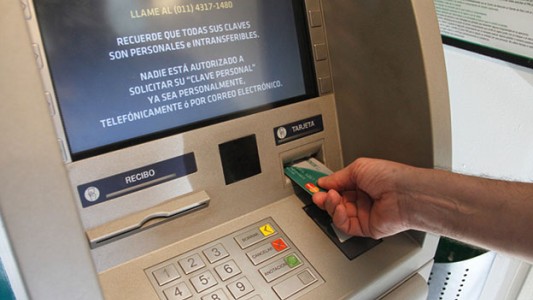 Desde este jueves, más de 7 millones de personas comienzan a cobrar el Refuerzo de Ingresos