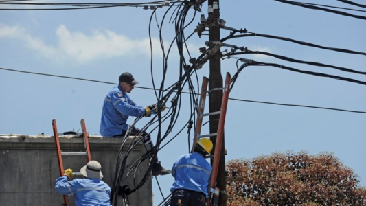 Se normalizó el servicio eléctrico en los barrios afectados por cortes de luz
