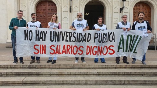 Docentes universitarios paran por 48 horas la próxima semana