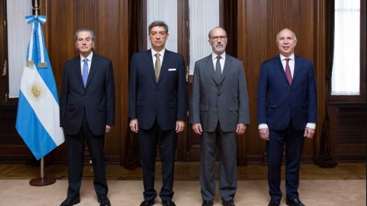 Reclamo de 16 gobernadores para modoficar la Corte Suprema: "Más moderna, eficaz y federal"