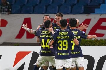 Unión enfrentará a Nacional de Uruguay en los octavos de la Sudamericana