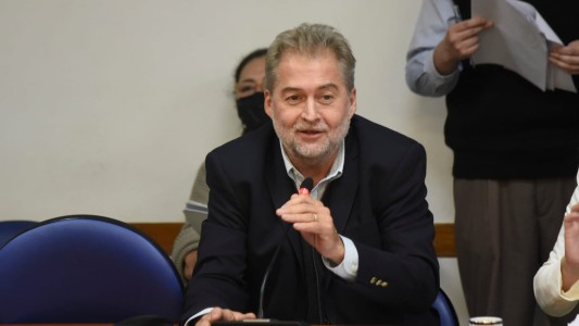 Mirabella presentó un proyecto para implementar el juicio por jurados en los Tribunales Federales de Santa Fe y todo el país