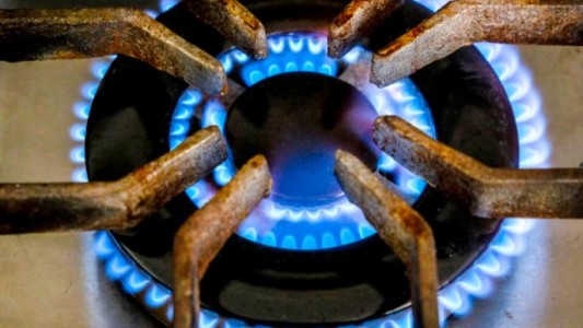 Aumento de tarifas: autorizaron una suba promedio del 16% para la luz y de hasta 25% para el gas