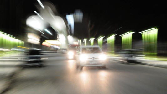 Publicaba videos corriendo picadas: lo rastrearon y le suspendieron la licencia