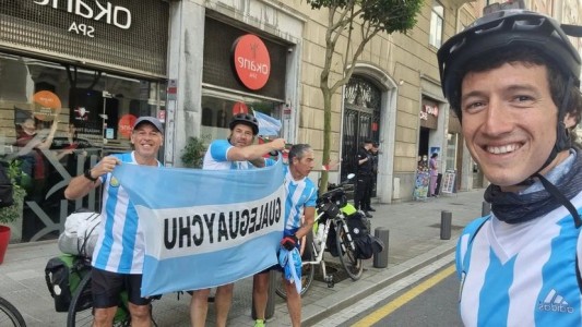 Los entrerrianos que harán 9000 km en bicicleta para ver a "La Scaloneta" en Qatar