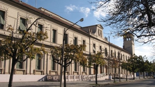 Los primeros licenciados en criminología y seguridad presentaron sus investigaciones