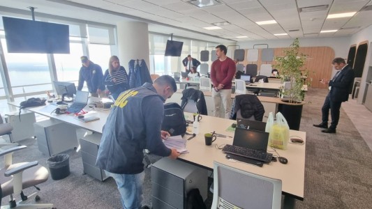 Detuvieron al presidente de Vicentin y allanaron oficinas en Rosario