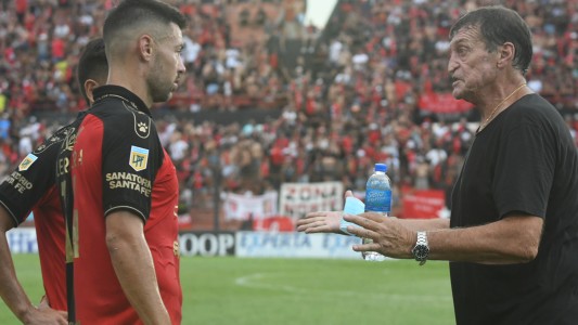 Con novedades, Colón tiene los concentrados para recibir a River