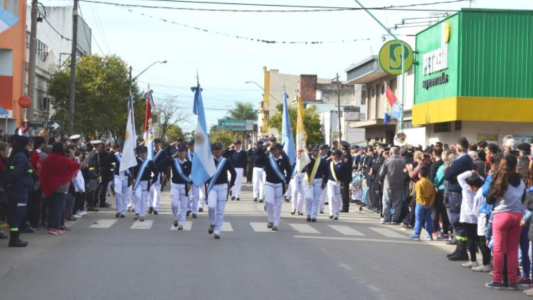 Santo Tomé: Vuelve el desfile cívico militar por el Día de la Bandera