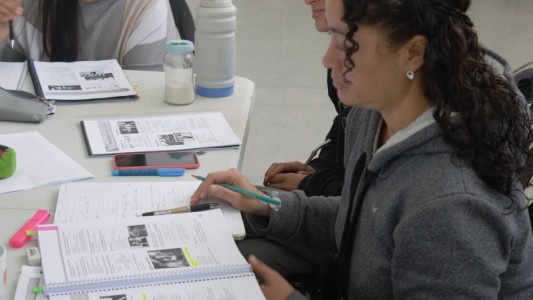 La Escuela de Idiomas del Liceo Municipal llega a los barrios