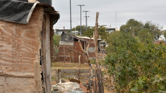 La respuesta de Jatón a la oposición por los asentamientos en zona de riesgo hídrico: "Muchos no son de ahora"