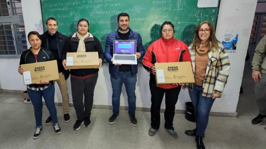 Continúa con las entregas de las netbook del programa Conectar Igualdad