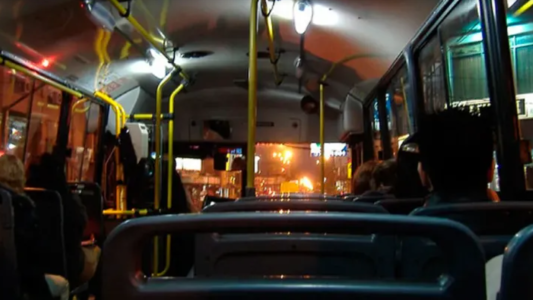 Suspenderán el servicio nocturno de colectivos en la madrugada del jueves