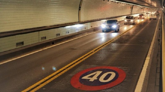 El Túnel Subfluvial opera de forma alternada por tareas de bacheo, fresado y demarcación
