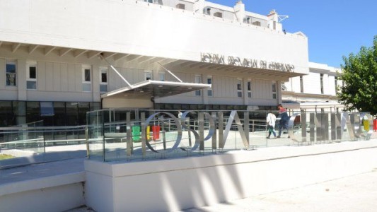 Ataque en un hospital rosarino: Balearon a una empleada de seguridad