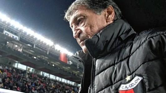 Falcioni y su continuidad:  "Veremos que le parece mejor a Vignatti"