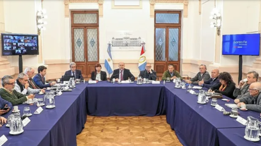 Perotti recibe hoy a intendentes por la deuda de Nación con la provincia