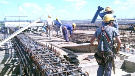 La Cámara de la Construcción solicitó a la provincia la suspensión de licitaciones