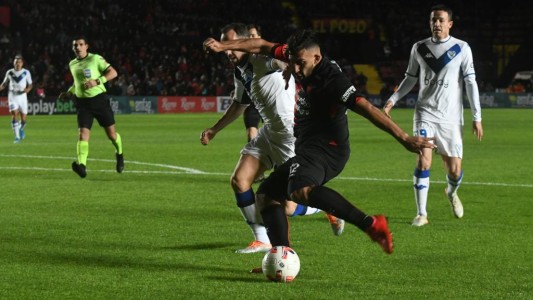 Final del primer tiempo: Colón empata 1 a 1 frente a Vélez