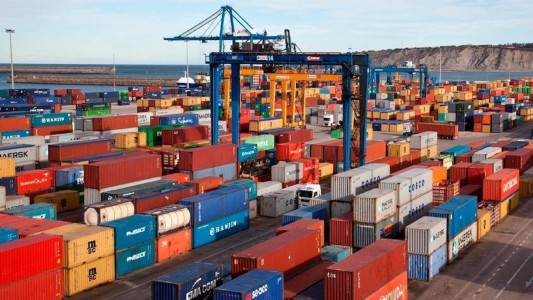 Las restricciones a las importaciones también afectan al Comercio Exterior