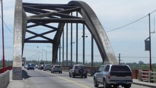 Provincia le solicitó a Nación que licite los trabajos previos a la realización del puente Santa Fe-Santo Tomé