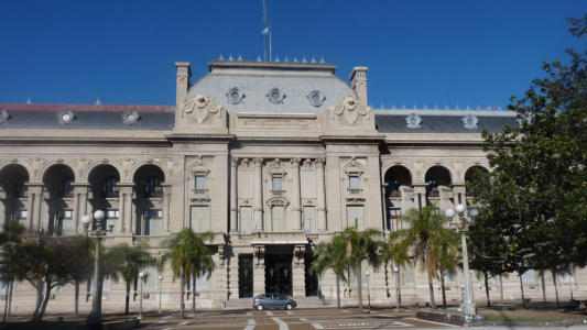 Al igual que ATE, UPCN también pide adelantar los tramos de política salarial