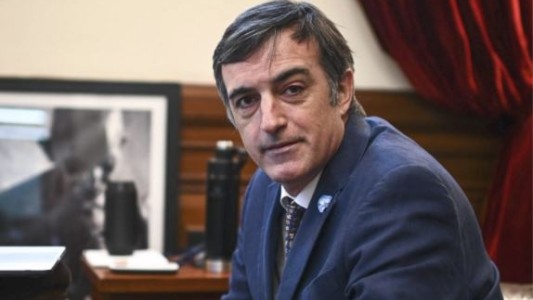 "A los jóvenes de mi país": la carta que Esteban Bullrich dedicó a los que piensan en emigrar